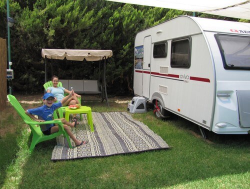 קרוואן על הנחל